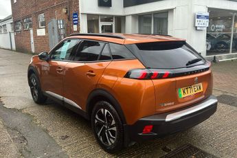 Peugeot E 2008 50kwh Allure Premium Suv 5dr Electric Auto (136 Ps)