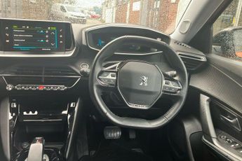 Peugeot E 2008 50kwh Allure Premium Suv 5dr Electric Auto (136 Ps)