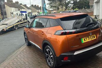 Peugeot E 2008 50kwh Allure Premium Suv 5dr Electric Auto (136 Ps)