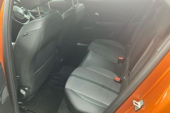 Peugeot E 2008 50kwh Allure Premium Suv 5dr Electric Auto (136 Ps)