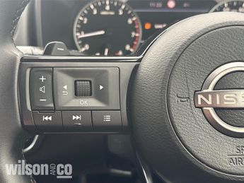 Nissan Qashqai 1.3 Dig T Mhev Acenta Premium Suv 5dr Petrol Hybrid Xtron Euro 6