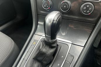 Volkswagen Golf 1.6 Tdi Se Nav Hatchback 5dr Diesel Dsg Euro 6 (s/s) (115 Ps)