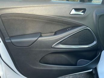 Vauxhall Crossland 1.2 Turbo Ultimate Suv 5dr Petrol Auto Euro 6 (s/s) (130 Ps)