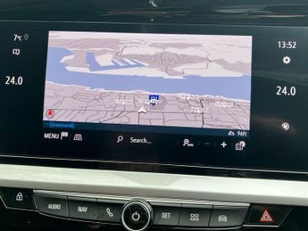 Vauxhall Grandland 1.2 Turbo Ultimate Suv 5dr Petrol Auto Euro 6 (s/s) (130 Ps)