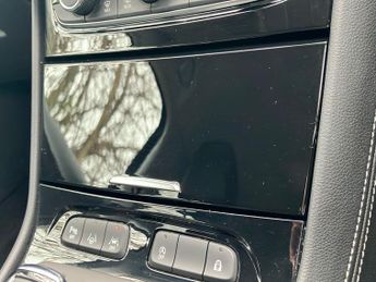 Vauxhall Grandland 1.2 Turbo Ultimate Suv 5dr Petrol Auto Euro 6 (s/s) (130 Ps)