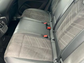 Vauxhall Grandland 1.2 Turbo Ultimate Suv 5dr Petrol Auto Euro 6 (s/s) (130 Ps)