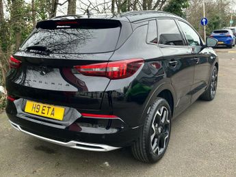 Vauxhall Grandland 1.2 Turbo Ultimate Suv 5dr Petrol Auto Euro 6 (s/s) (130 Ps)