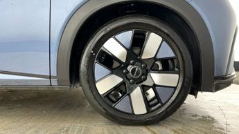 Byd Dolphin 60.48kwh Design Hatchback 5dr Electric Auto (204 Ps)