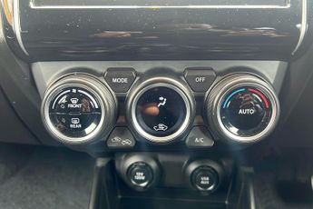 Suzuki Swift 1.2 Dualjet Mhev Sz5 Hatchback 5dr Petrol Hybrid CVT Euro 6 (s/s