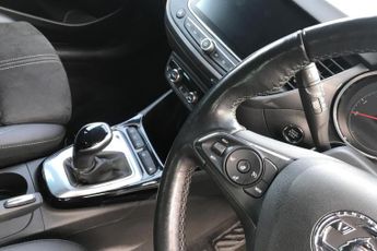 Vauxhall Crossland 1.2 Turbo Ultimate Suv 5dr Petrol Auto Euro 6 (s/s) (130 Ps)