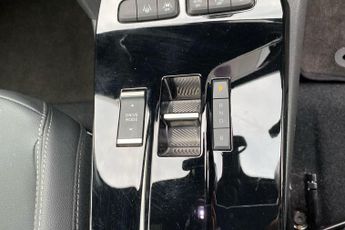 Vauxhall Mokka Electric 50kwh Ultimate Suv 5dr Electric Auto (136 Ps)