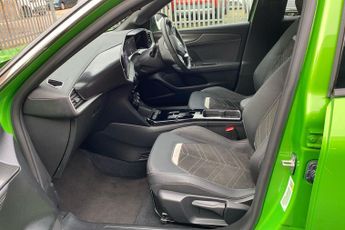 Vauxhall Mokka Electric 50kwh Ultimate Suv 5dr Electric Auto (136 Ps)