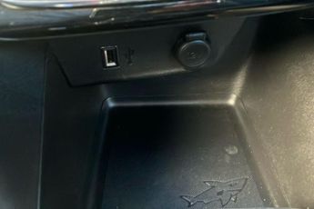 Vauxhall Corsa Electric 50kwh Elite Nav Hatchback 5dr Electric Auto (7.4kw Charger) (136