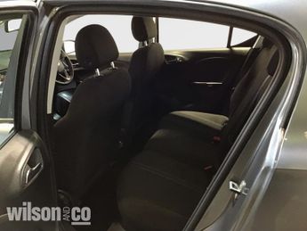 Vauxhall Corsa 5 Door 1.4i Ecotec Sri Nav Hatchback 5dr Petrol Auto Euro 6 (90 Ps)