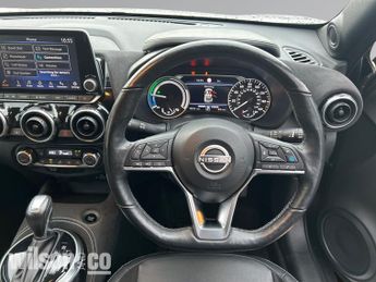 Nissan Juke 1.6 Tekna Plus Suv 5dr Petrol Hybrid Auto Euro 6 (143 Ps)