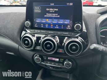 Nissan Juke 1.6 Tekna Plus Suv 5dr Petrol Hybrid Auto Euro 6 (143 Ps)