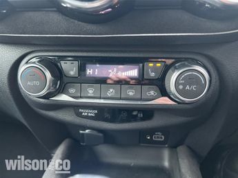 Nissan Juke 1.6 Tekna Plus Suv 5dr Petrol Hybrid Auto Euro 6 (143 Ps)