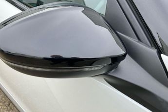 Peugeot E 2008 50kwh Gt Suv 5dr Electric Auto (7kw Charger) (136 Ps)