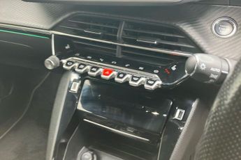 Peugeot E 2008 50kwh Gt Suv 5dr Electric Auto (7kw Charger) (136 Ps)