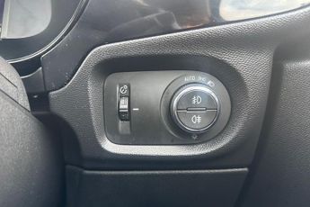 Vauxhall Corsa Electric 50kwh Elite Nav Hatchback 5dr Electric Auto (7.4kw Charger) (136