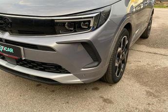 Vauxhall Grandland 1.2 Turbo Ultimate Suv 5dr Petrol Auto Euro 6 (s/s) (130 Ps)