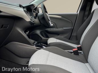 Vauxhall Corsa Electric 50kwh Design Hatchback 5dr Electric Auto (136 Ps)