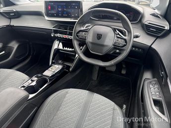 Peugeot 208 1.2 Hybrid Allure Hatchback 5dr Petrol Hybrid E Dsc6 Euro 6 (s/s