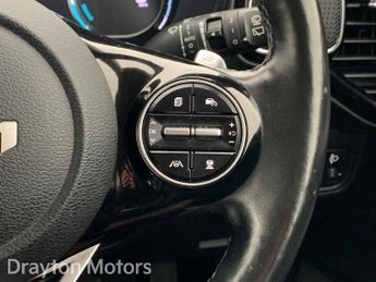 Kia Soul EV 64kwh Explore Suv 5dr Electric Auto (201 Bhp)
