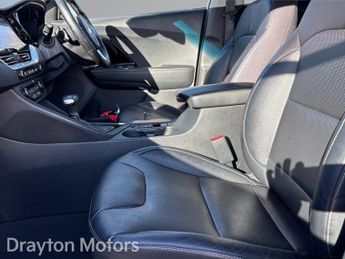 Kia Niro Self Charging Hybrid 1.6 Gdi 3 Suv 5dr Petrol Hybrid Dct Euro 6 (s/s) (139 Bhp)