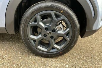 Byd Dolphin Surf 43.2kwh Boost Hatchback 5dr Electric Auto (87 Ps)