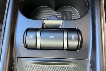 Byd Dolphin 60.48kwh Design Hatchback 5dr Electric Auto (204 Ps)