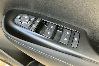 Byd Dolphin 60.48kwh Design Hatchback 5dr Electric Auto (204 Ps)