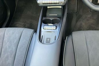 Byd Dolphin 60.48kwh Design Hatchback 5dr Electric Auto (204 Ps)