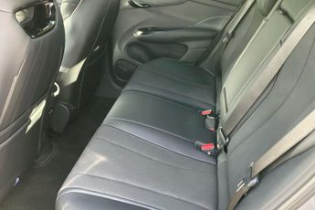 Byd Dolphin 60.48kwh Design Hatchback 5dr Electric Auto (204 Ps)