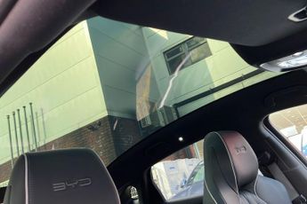 Byd Seal 82.5kwh Excellence Saloon 4dr Electric Auto Awd (530 Ps)