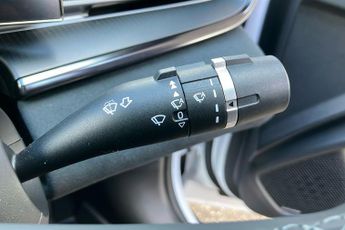 Byd Seal 82.5kwh Excellence Saloon 4dr Electric Auto Awd (530 Ps)