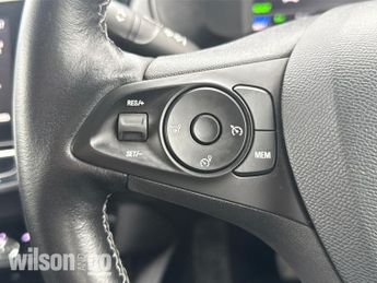 Vauxhall Corsa 5 Door 50kwh Se Premium Hatchback 5dr Electric Auto (136 Ps)