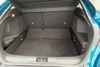 Renault Arkana 1.3 Tce Mhev Iconic Suv 5dr Petrol Edc 2wd Euro 6 (s/s) (140 Ps)