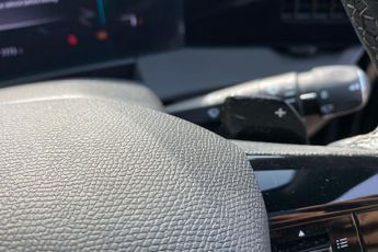 Vauxhall Astra 1.2 Turbo Ultimate Hatchback 5dr Petrol Auto Euro 6 (s/s) (130 P