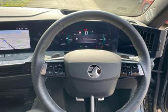 Vauxhall Astra 1.2 Turbo Ultimate Hatchback 5dr Petrol Auto Euro 6 (s/s) (130 P