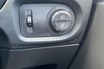 Vauxhall Corsa Electric 50kwh Ultimate Hatchback 5dr Electric Auto (136 Ps)