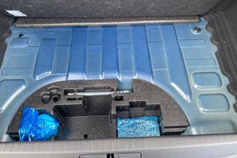 Vauxhall Corsa Electric 50kwh Ultimate Hatchback 5dr Electric Auto (136 Ps)