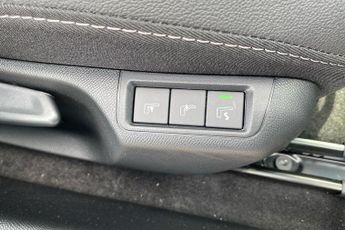 Vauxhall Corsa Electric 50kwh Ultimate Hatchback 5dr Electric Auto (136 Ps)