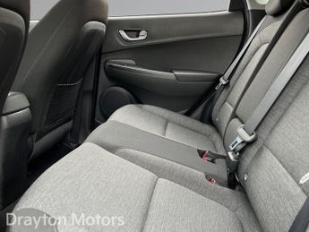Hyundai Kona 64kwh Premium Suv 5dr Electric Auto (10.5kw Charger) (204 Ps)