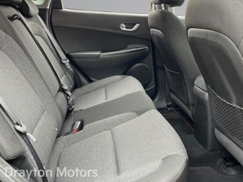 Hyundai Kona 64kwh Premium Suv 5dr Electric Auto (10.5kw Charger) (204 Ps)