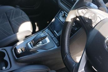 Vauxhall Grandland 1.5 Turbo D Ultimate Suv 5dr Diesel Auto Euro 6 (s/s) (130 Ps)