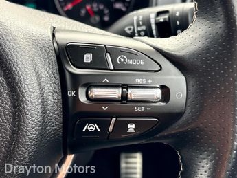 Kia Stonic 1.0 T Gdi Mhev Gt Line S Suv 5dr Petrol Hybrid Dct Euro 6 (s/s) 