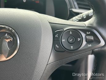 Vauxhall Corsa 5 Door 50kwh Se Nav Hatchback 5dr Electric Auto (7.4kw Charger) (136 Ps