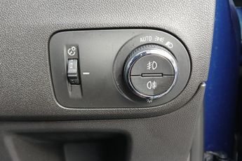 Vauxhall Crossland 1.2 Turbo Elite Nav Suv 5dr Petrol Auto Euro 6 (s/s) (130 Ps)