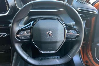 Peugeot E 2008 50kwh Allure Premium Suv 5dr Electric Auto (136 Ps)